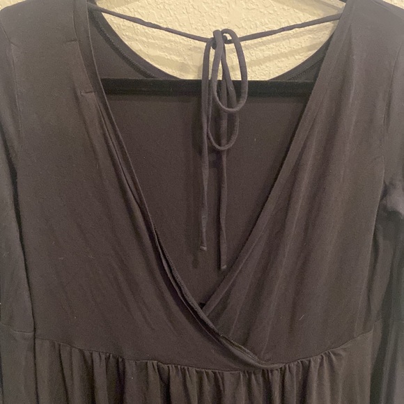 American eagle outfitters black open back top - Picture 7 of 8